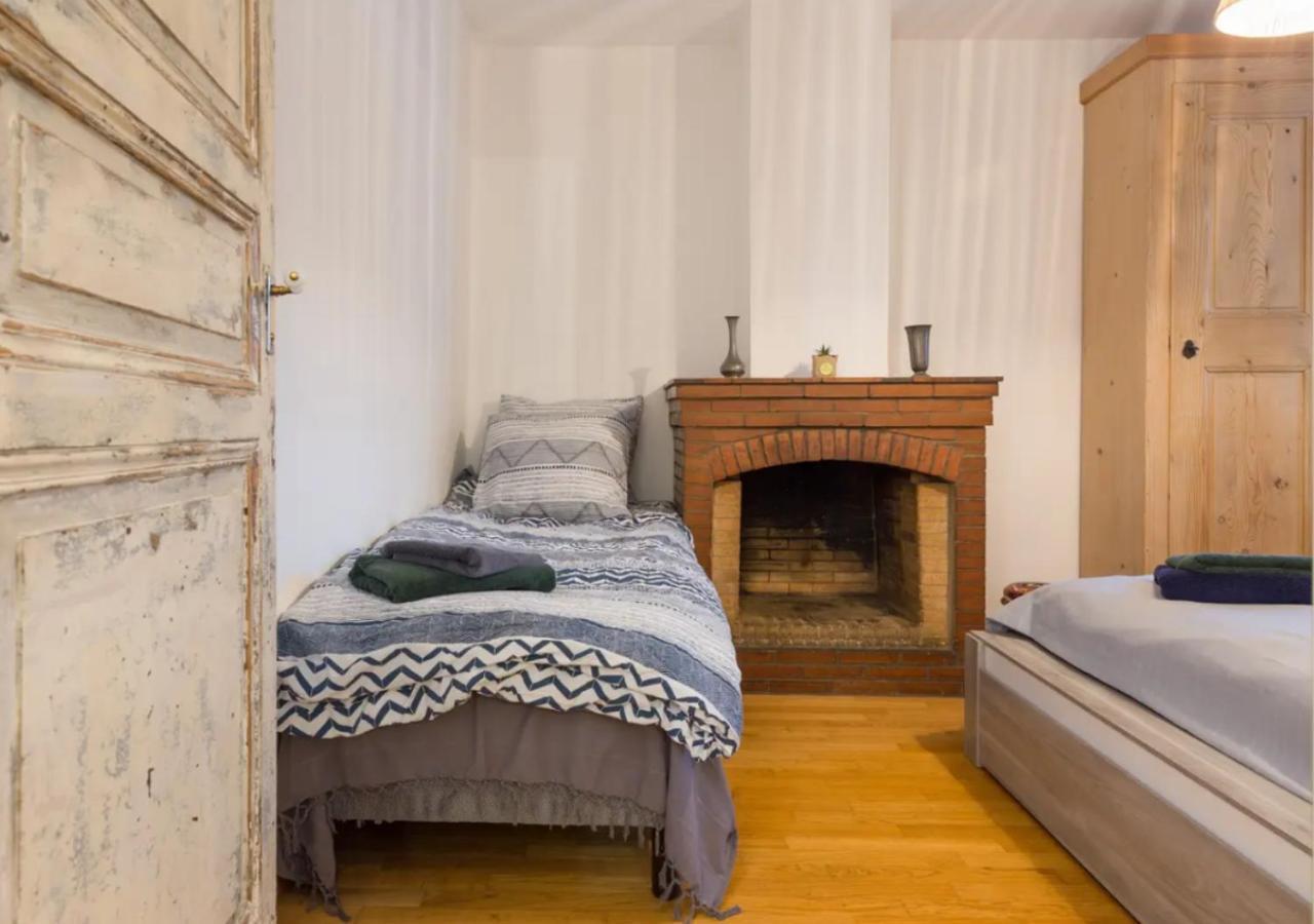 Colmar Appt familial à 3 min du centre - parking gratuit - Une chambre et 5 pers Exterior foto